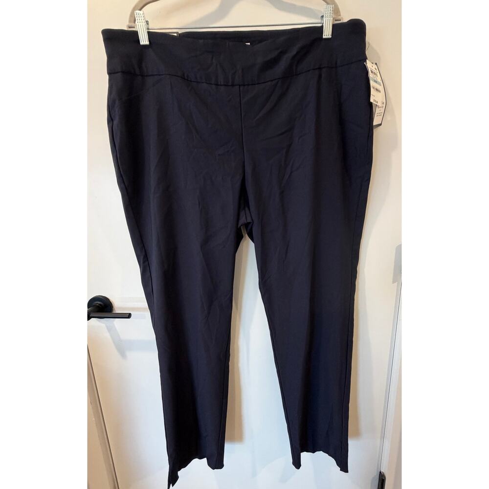 Charter Club Slim Leg Cambridge Pants Womens 20W Plus Size NWT Navy - Picture 3 of 7